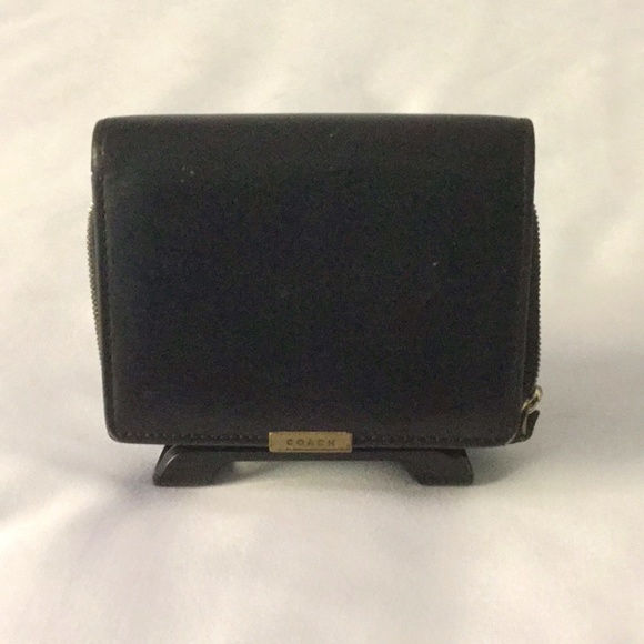 Coach Vintage small bifold leather Wallet  with zipper around change purse - Picture 1 of 12